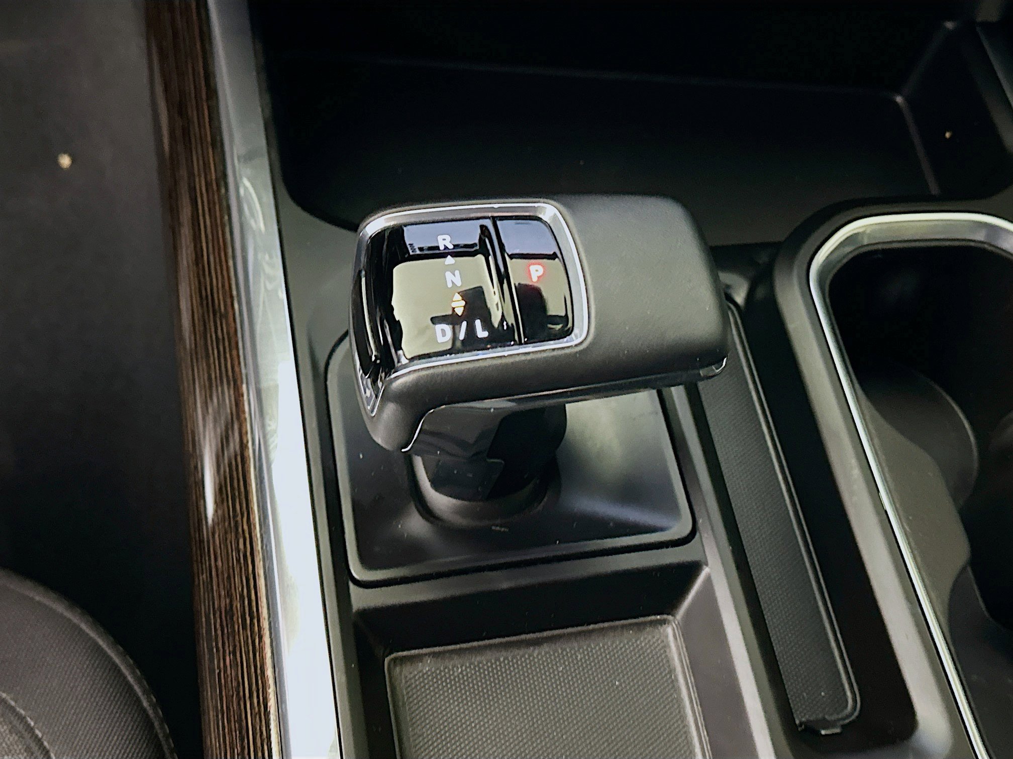 Used 2024 GMC Sierra 1500 Elevation image 23