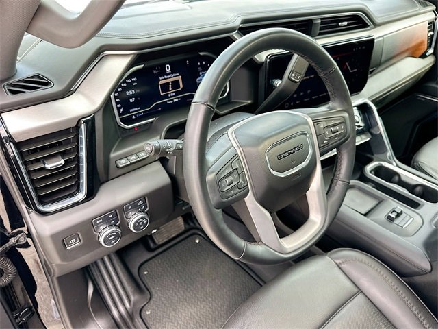 Used 2024 GMC Sierra 2500 Denali w/ Denali Reserve Package image 9