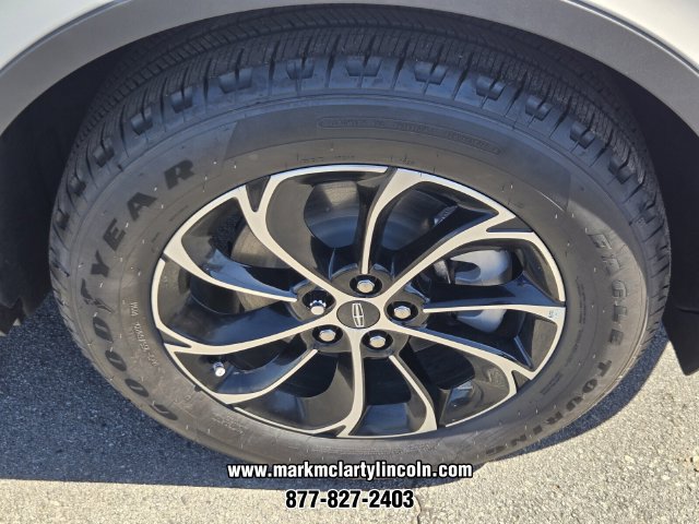 New 2026 Lincoln Nautilus Premier AWD/4WD image 14