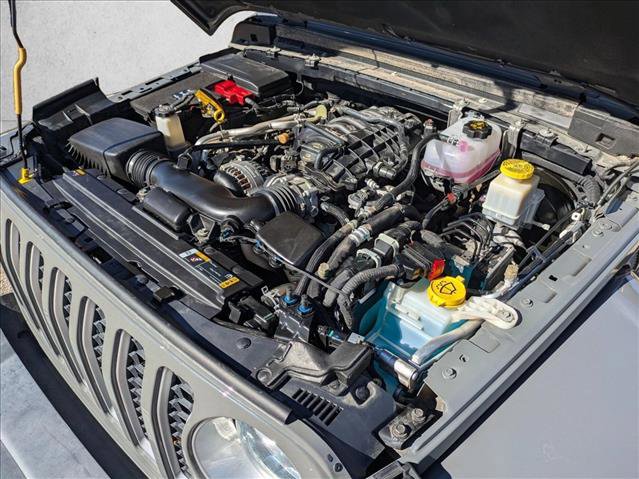 Used 2022 Jeep Gladiator Overland w/ Cold Weather Group image 22