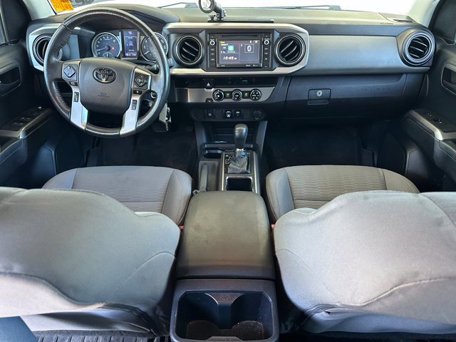 Used 2018 Toyota Tacoma SR5 RWD image 11