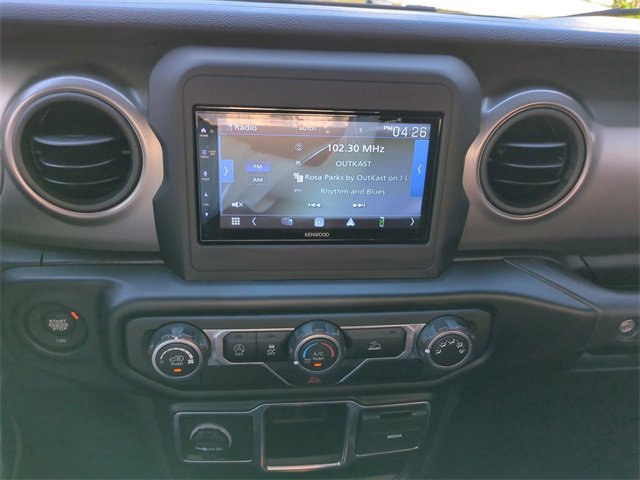 Used 2021 Jeep Wrangler Sport image 19