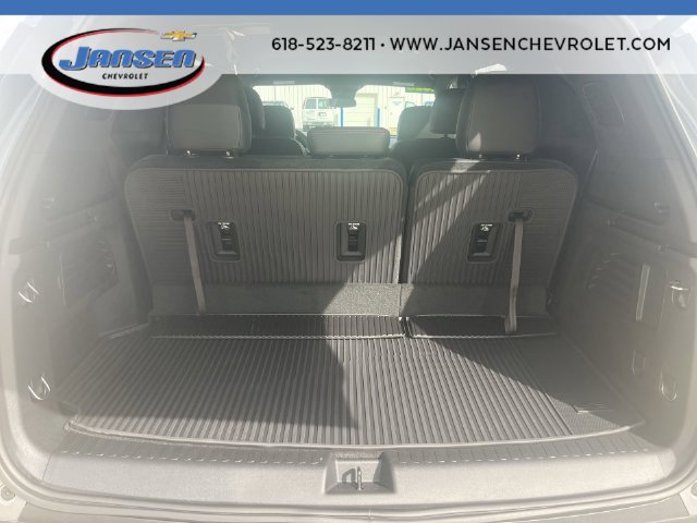 Used 2026 Chevrolet Traverse Z71 w/ LPO, Floor Liner Package AWD/4WD image 25