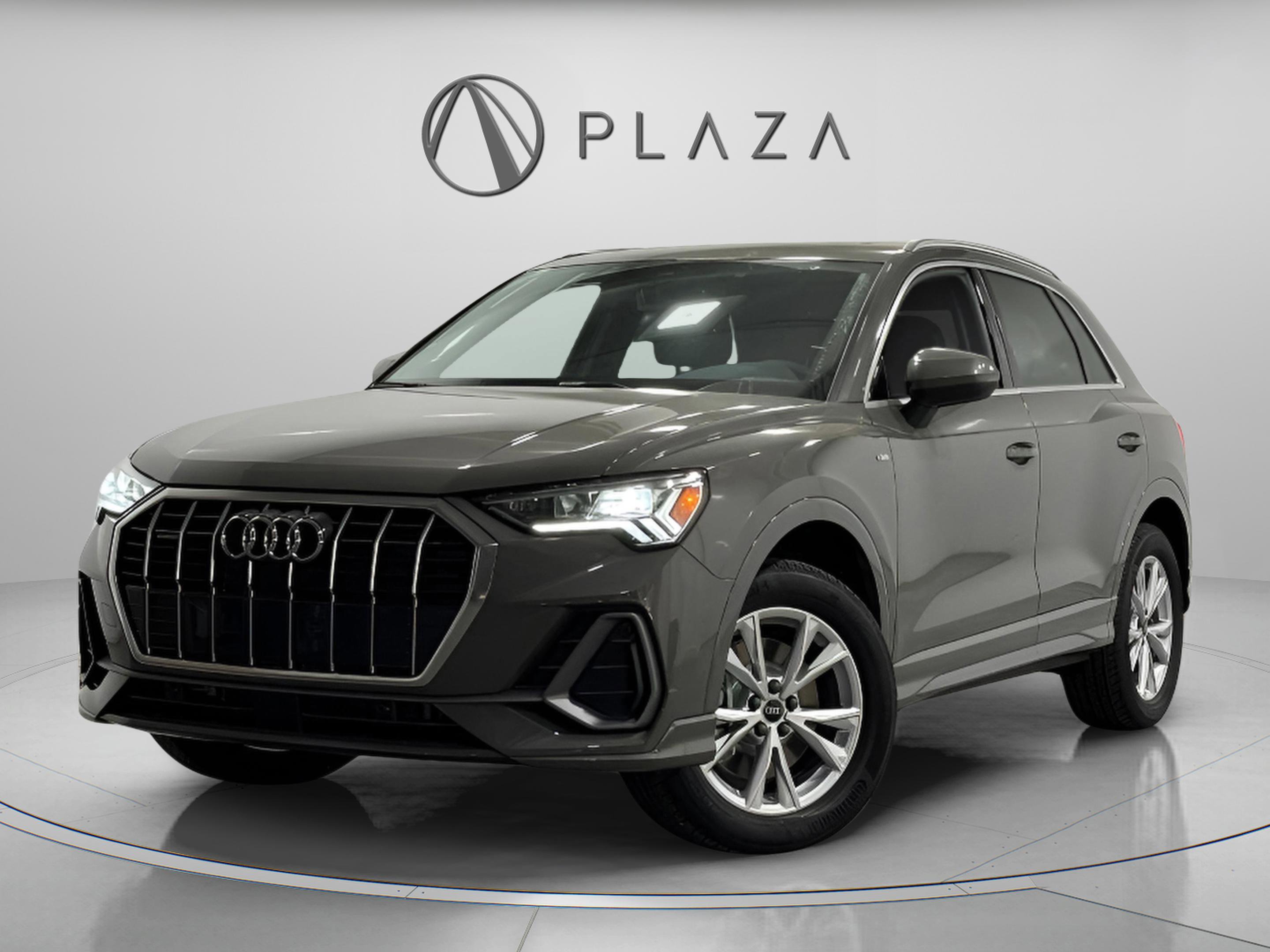 New 2025 Audi Q3 2.0T Premium