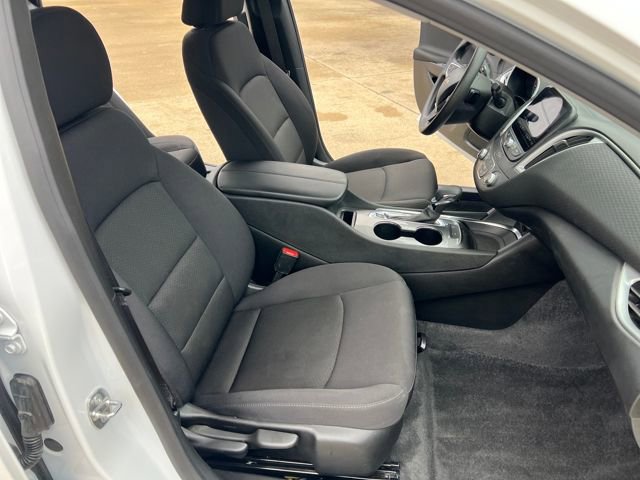 Used 2024 Chevrolet Malibu LT image 16