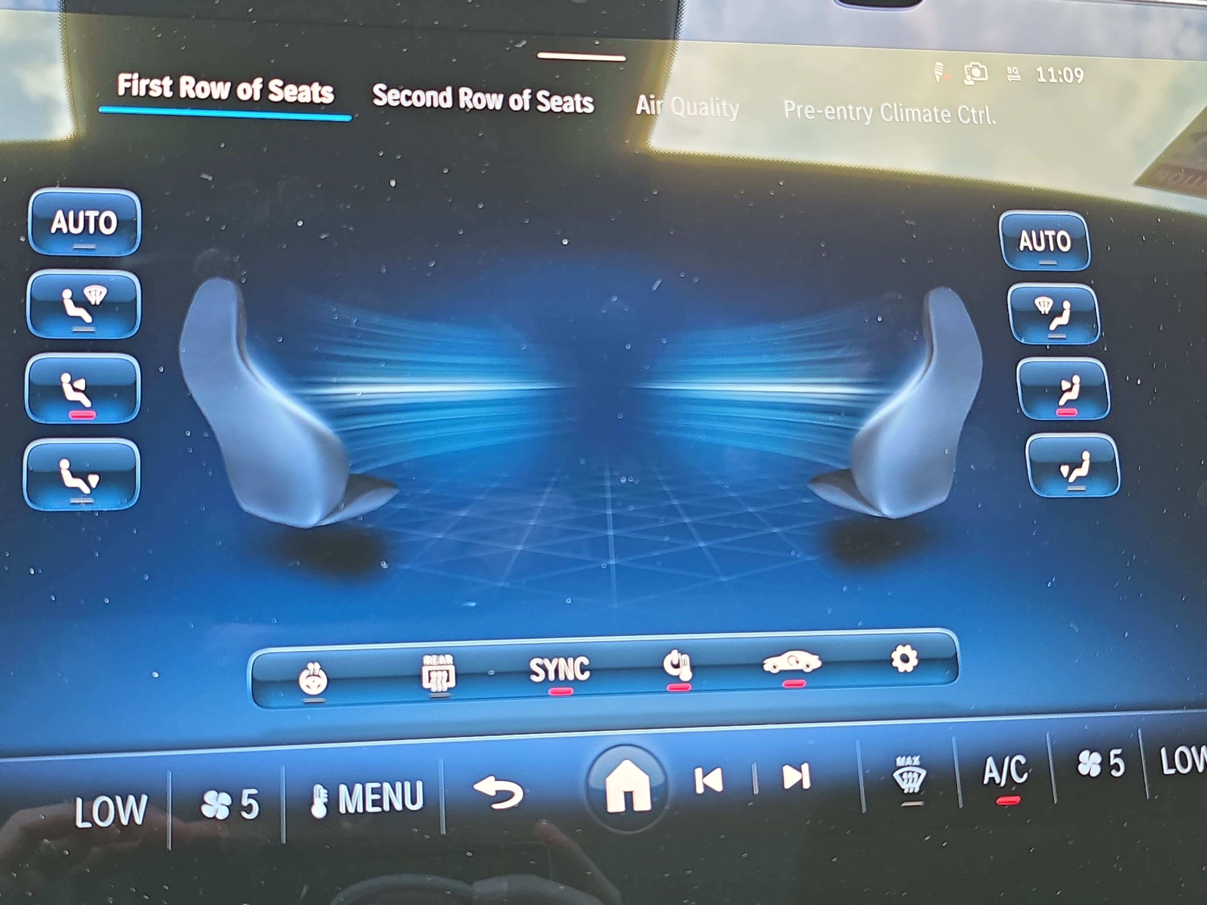New 2026 Mercedes-Benz E 53 AMG e 4MATIC Sedan image 24