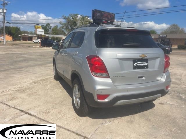 Used 2022 Chevrolet Trax LT w/ Driver Confidence Package image 7