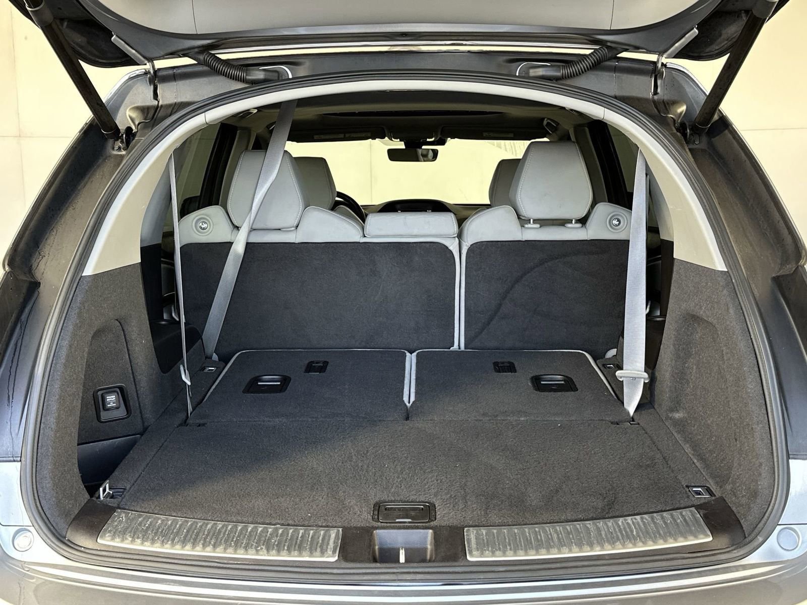 Used 2018 Acura MDX FWD w/ Technology Package image 25