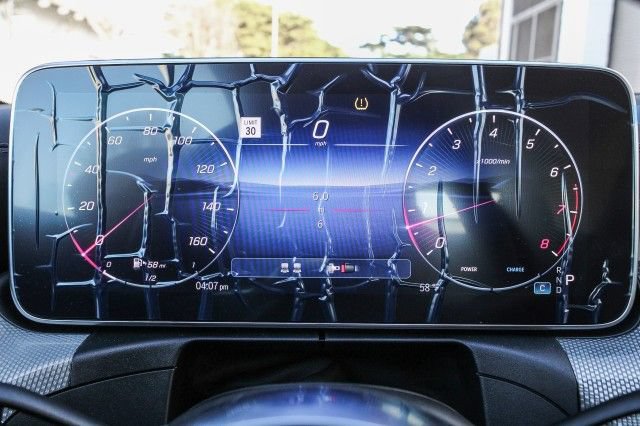 Used 2025 Mercedes-Benz CLE 300 4MATIC Cabriolet image 24