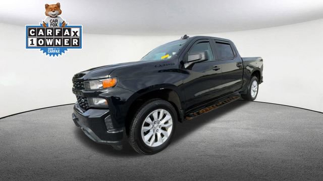 Used 2022 Chevrolet Silverado 1500 Custom w/ LPO, Dark Essentials Package AWD/4WD image 5
