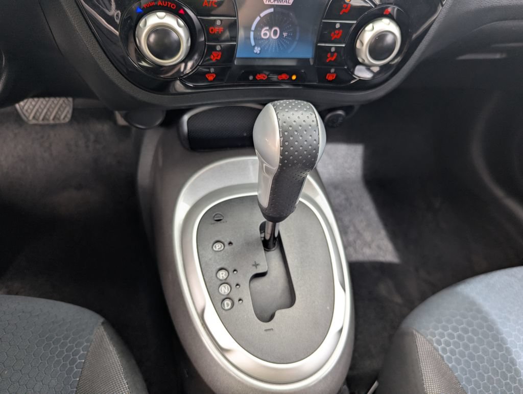 Used 2014 Nissan Juke SV AWD/4WD image 14