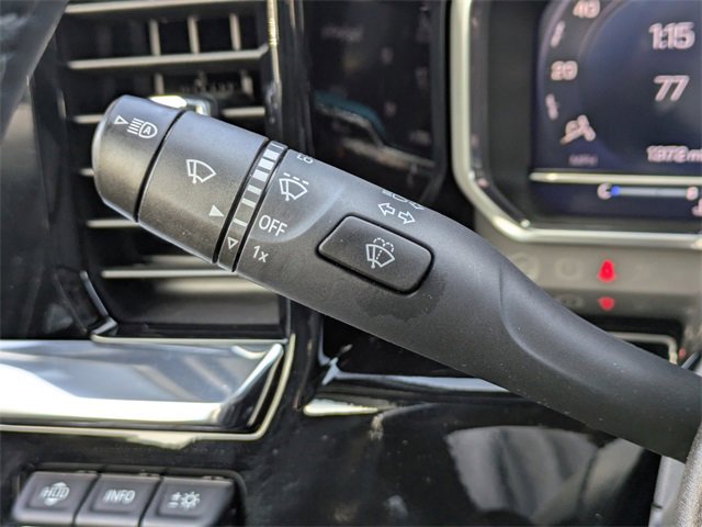 Used 2023 Chevrolet Silverado 1500 High Country w/ High Country Premium Package image 31