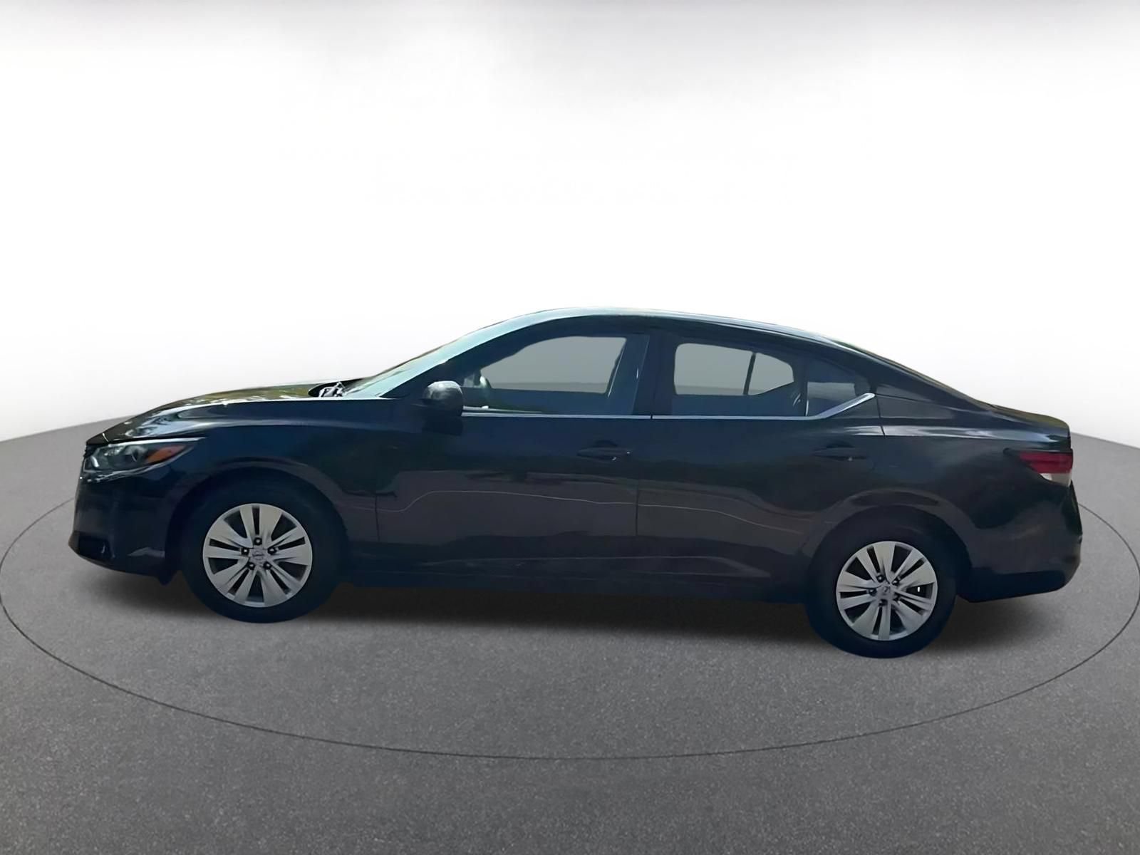 Used 2025 Nissan Sentra S FWD image 8