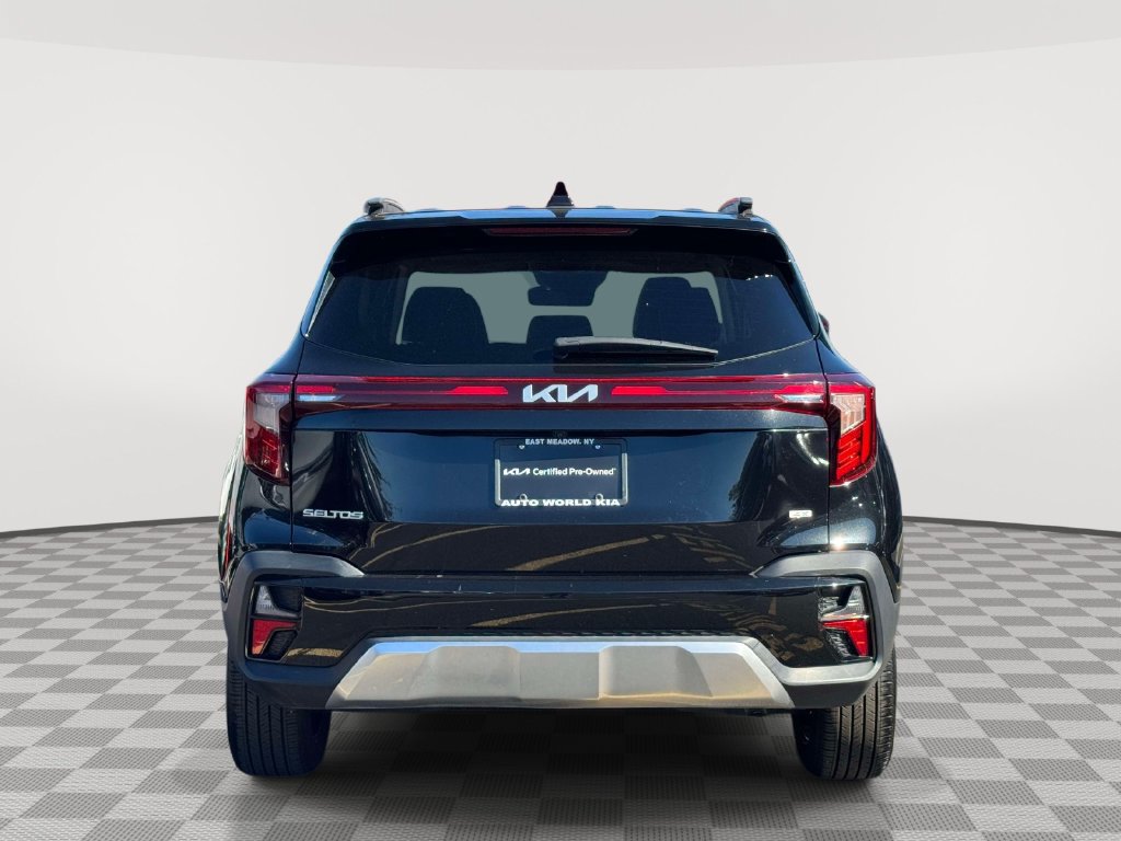 Certified 2024 Kia Seltos EX AWD/4WD image 6