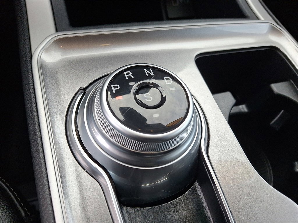 Used 2024 Ford Edge SEL image 14