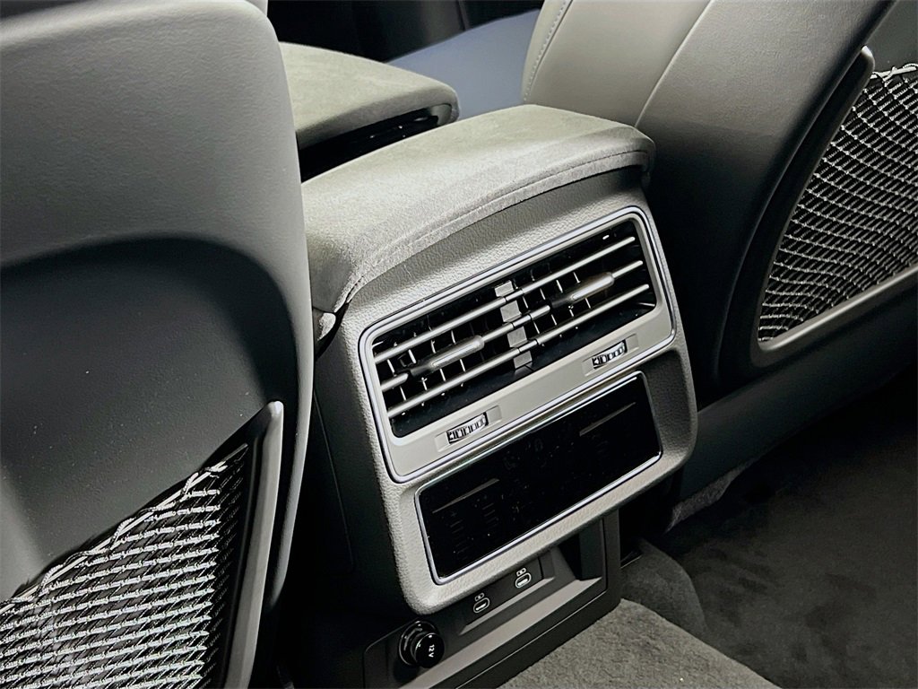 New 2026 Audi RS Q8 performance image 26