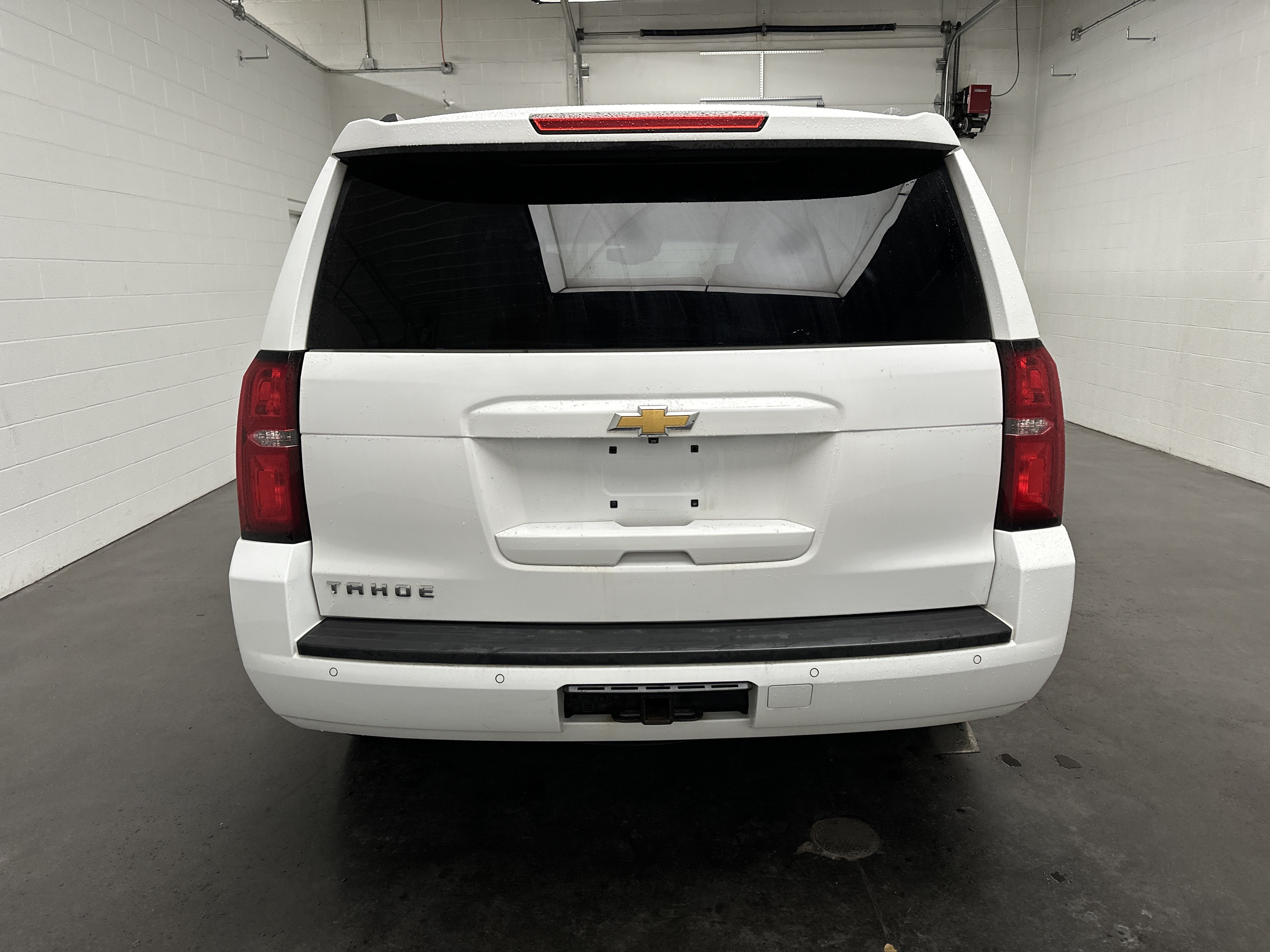 Used 2018 Chevrolet Tahoe LT w/ LT Signature Package AWD/4WD image 9