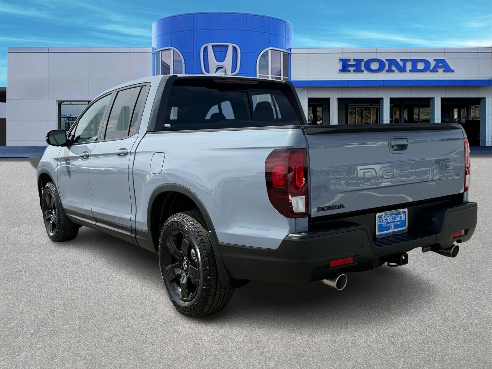 New 2026 Honda Ridgeline Black Edition image 4