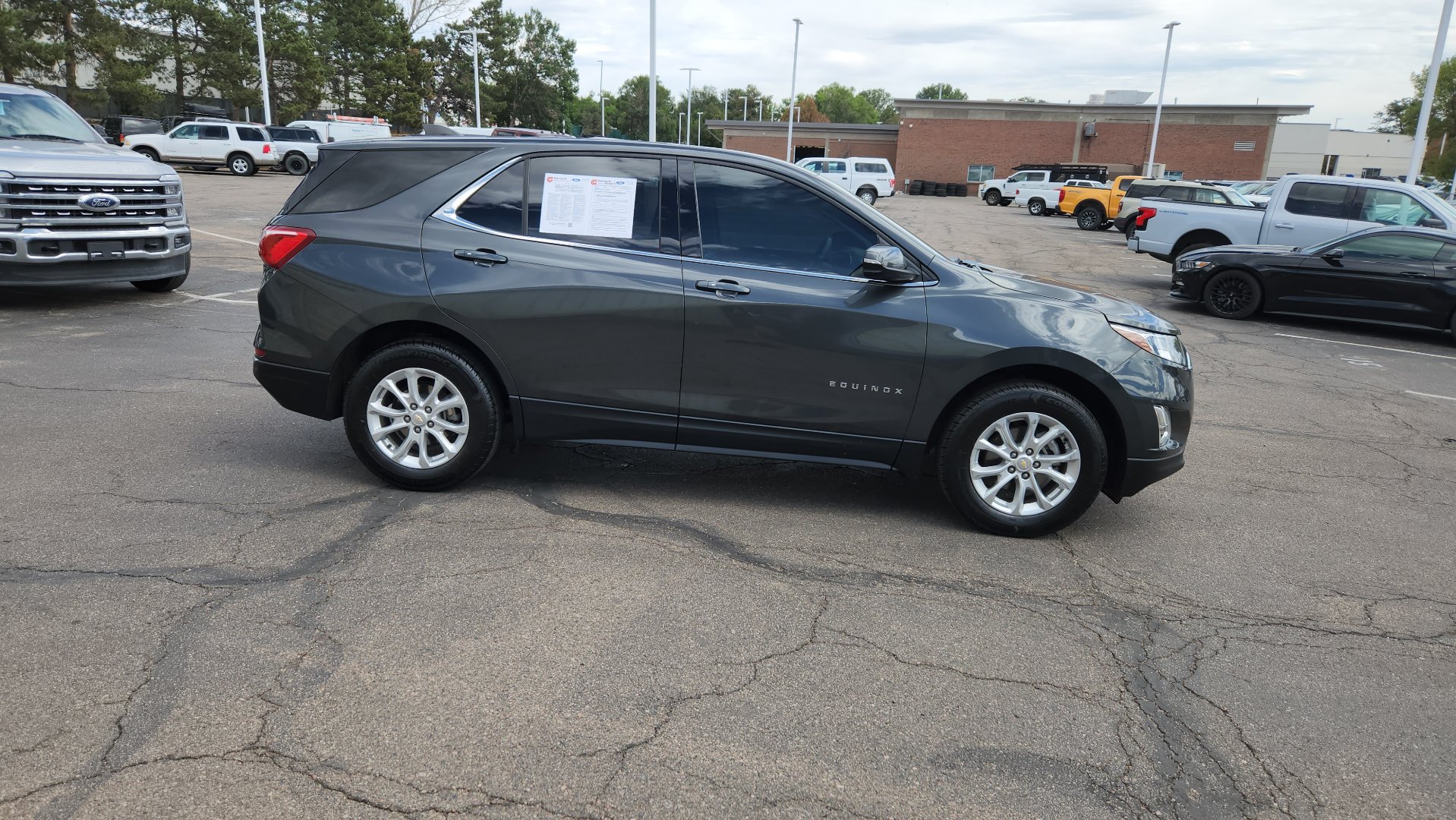 Used 2018 Chevrolet Equinox LT AWD/4WD image 11