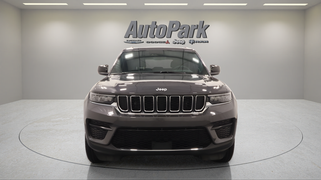 New 2026 Jeep Grand Cherokee Laredo X AWD/4WD image 4