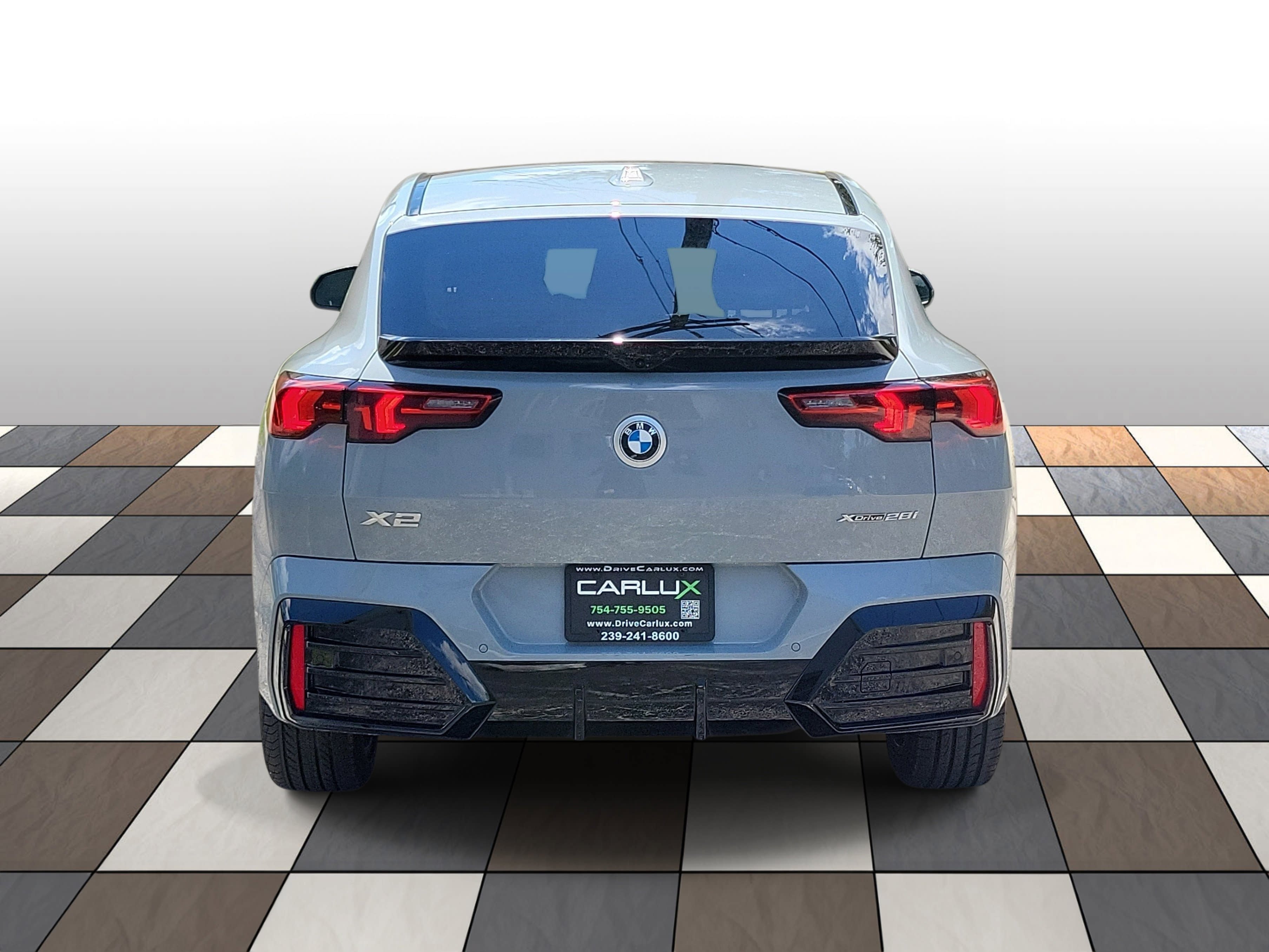 Used 2025 BMW X2 xDrive28i AWD/4WD image 34