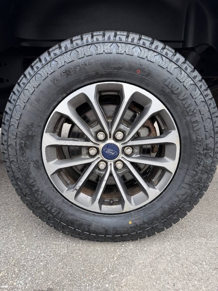 Used 2019 Ford F150 XLT w/ Equipment Group 301A Mid AWD/4WD image 8