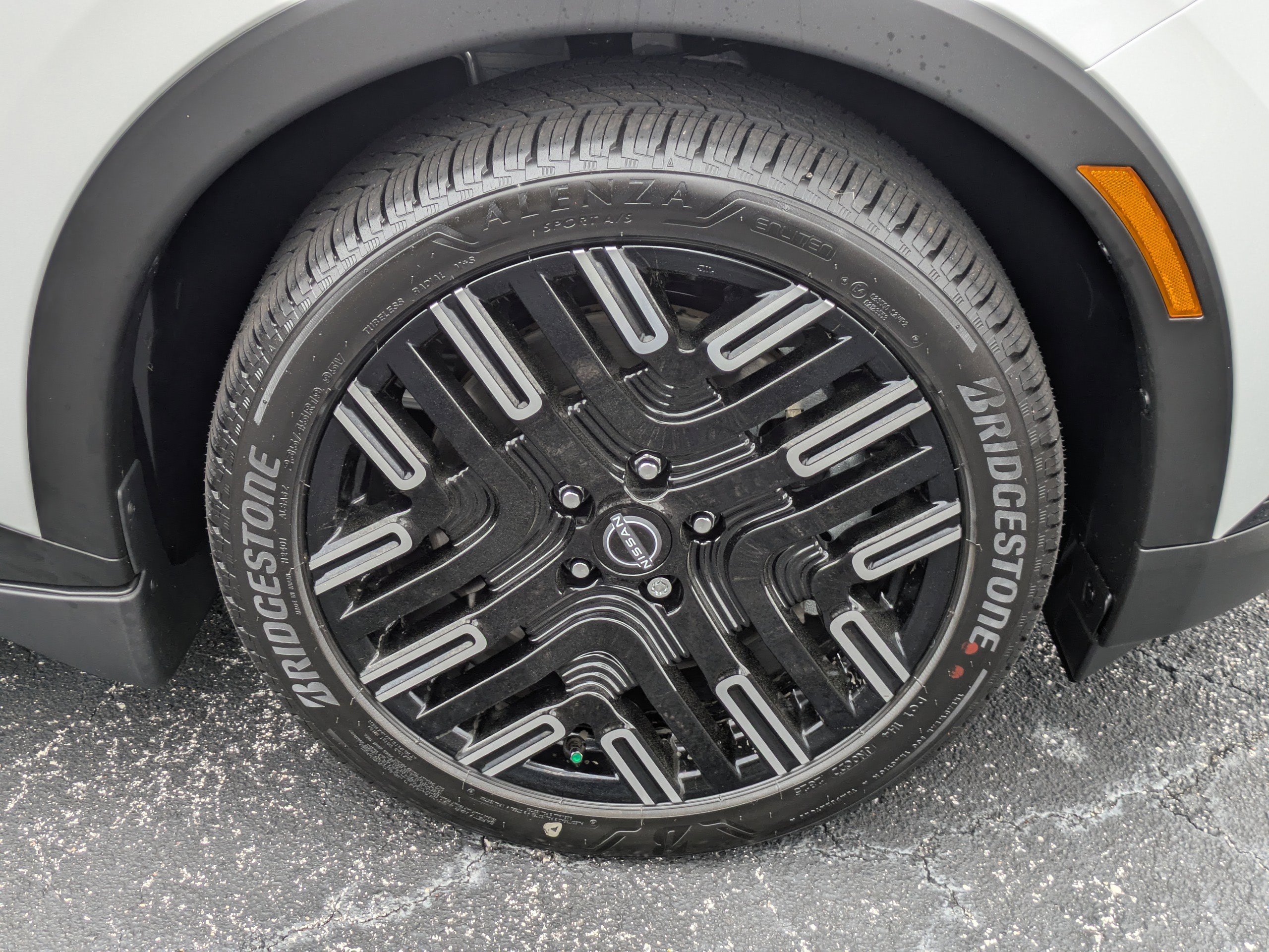 New 2026 Nissan Leaf Platinum+ w/ Cargo Package (Platinum+) image 11