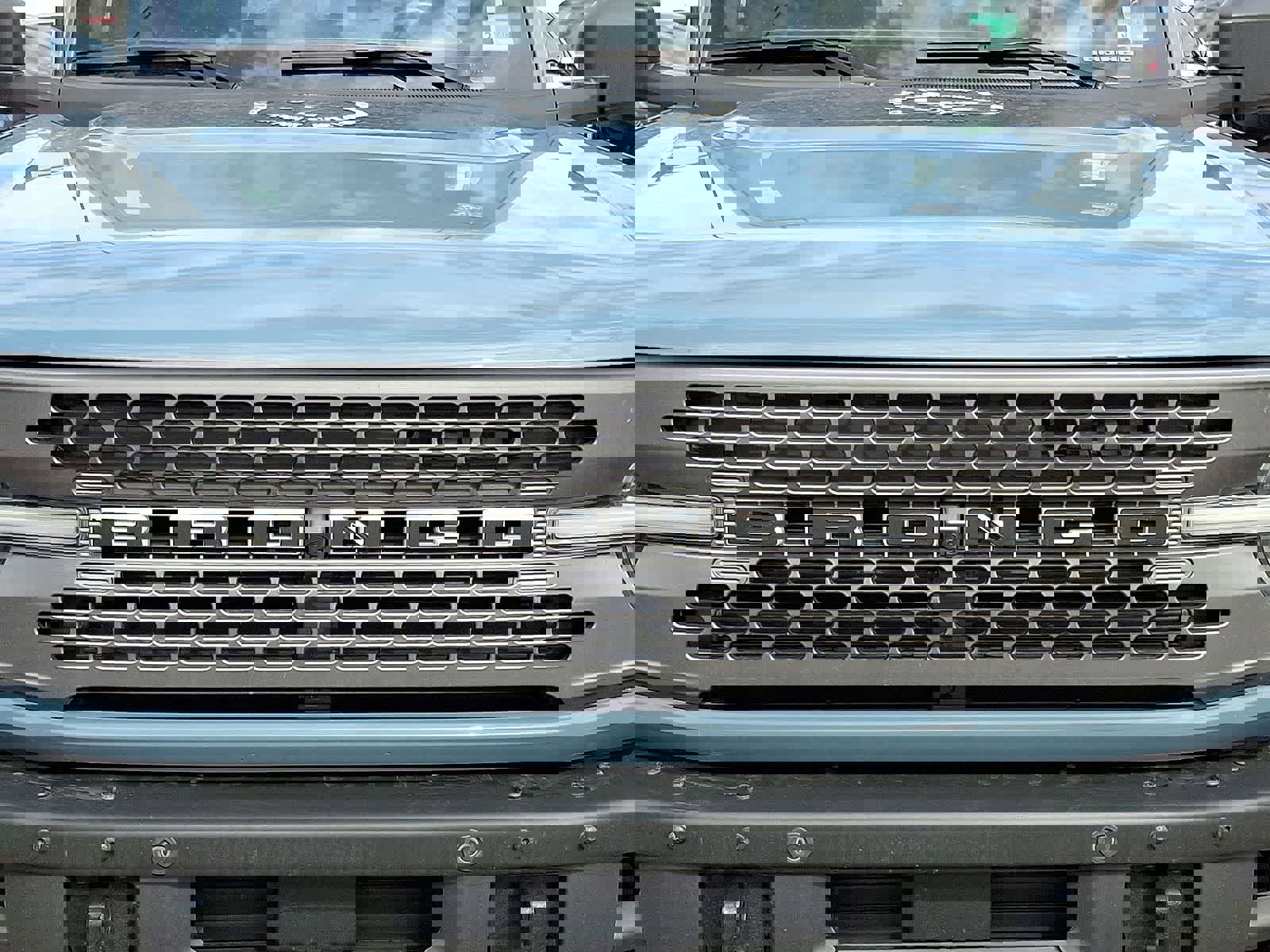 Used 2023 Ford Bronco Badlands image 33