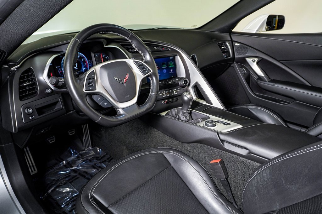 Used 2018 Chevrolet Corvette Stingray w/ Battery Protection Package image 21