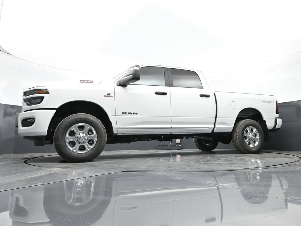 New 2026 RAM 2500 Big Horn AWD/4WD image 41