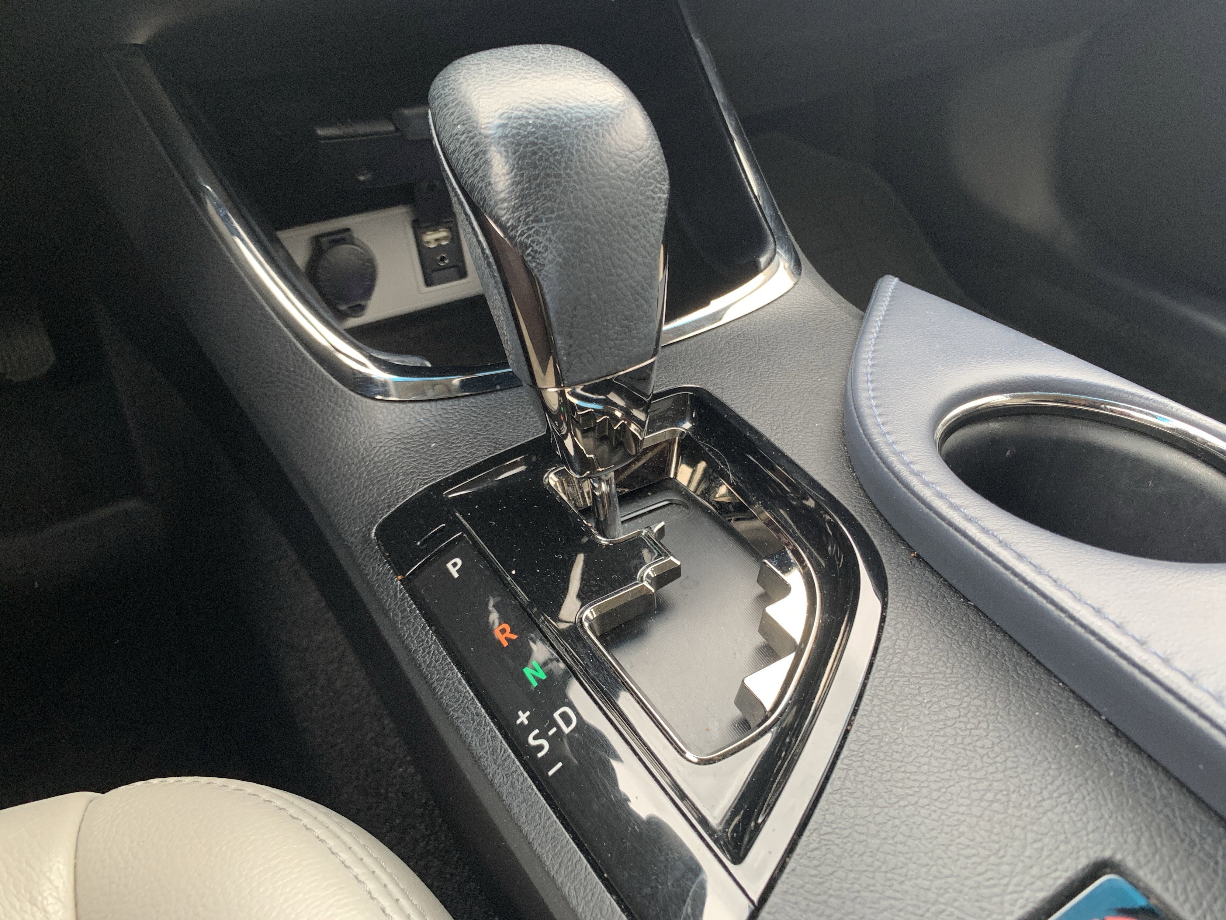 Used 2015 Toyota Avalon XLE image 26