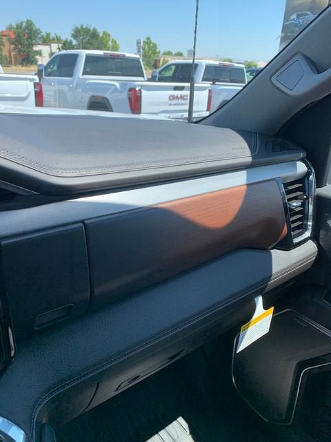 New 2026 GMC Sierra 2500 Denali w/ Denali Reserve Package AWD/4WD image 30