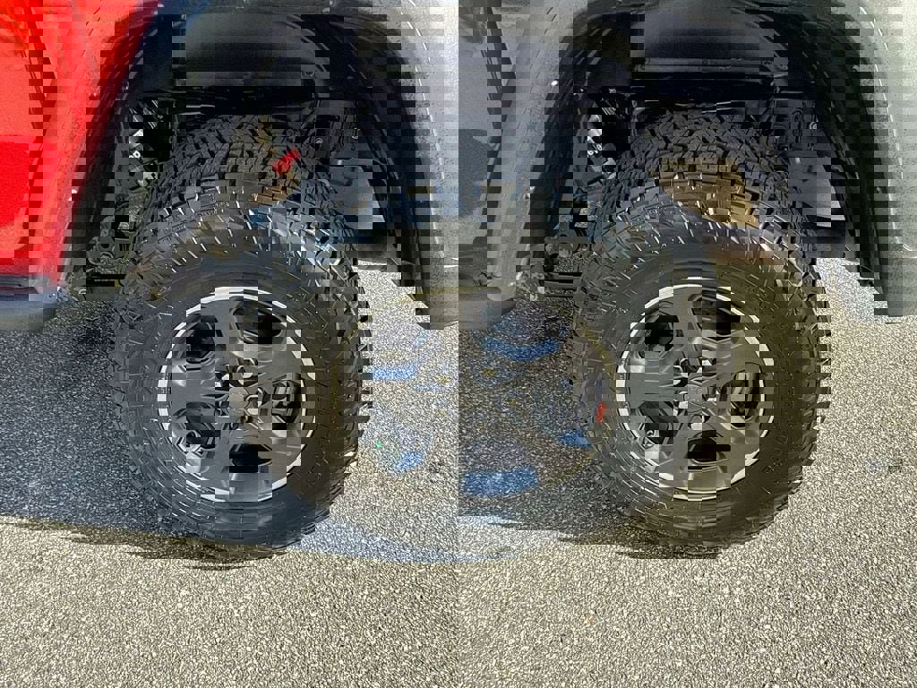 Used 2022 Jeep Gladiator Rubicon w/ Cold Weather Group image 24