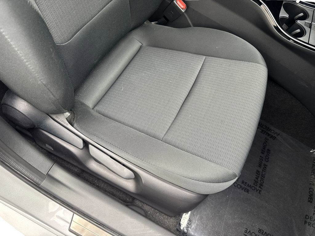 Used 2024 Toyota Prius LE image 46