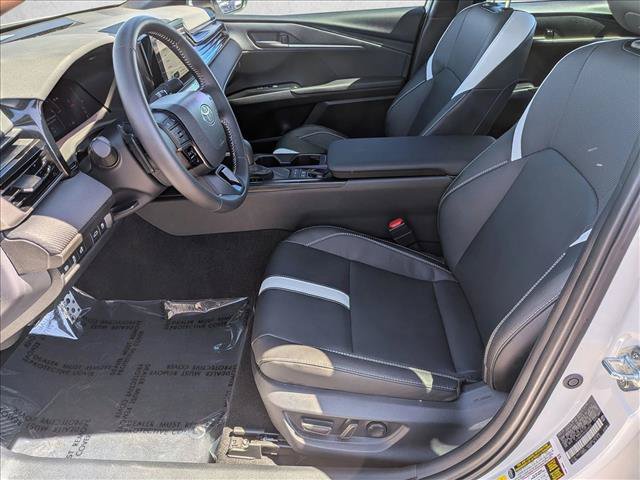 Certified 2025 Toyota Camry SE w/ Convenience Package FWD image 15