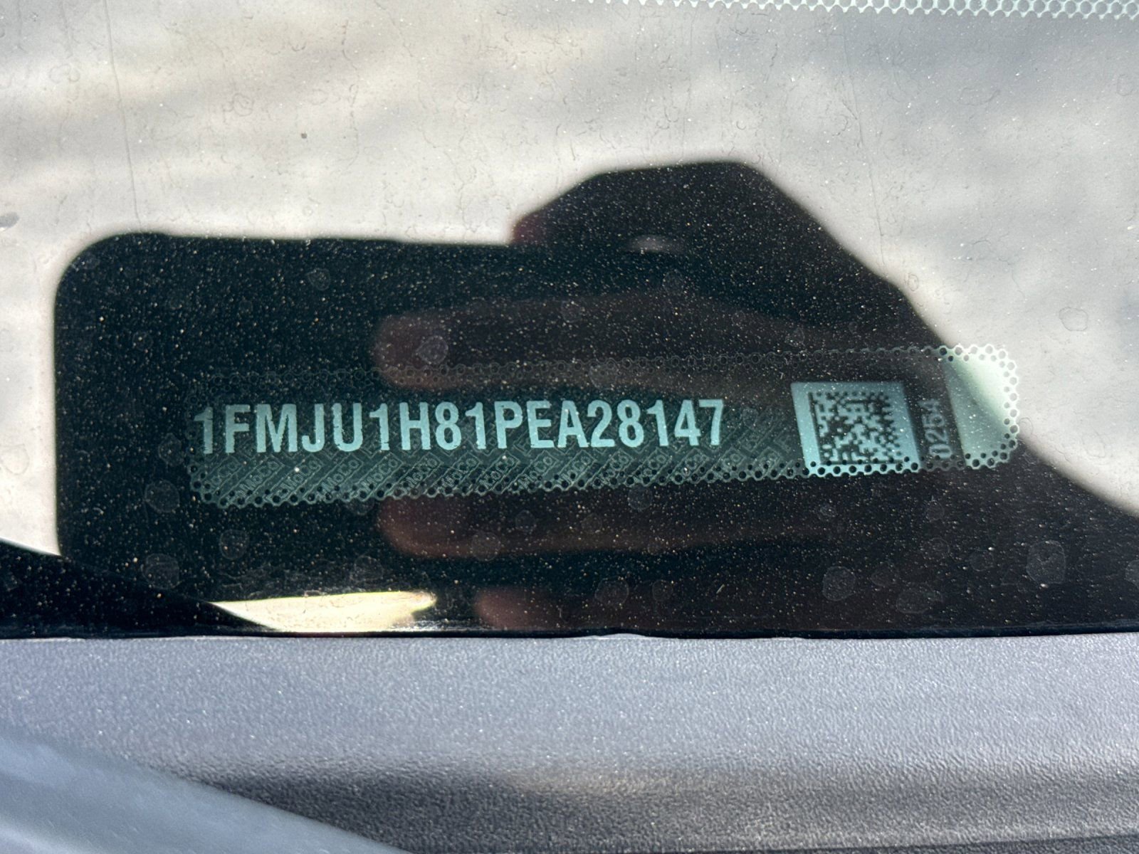 Used 2023 Ford Expedition XLT RWD image 3