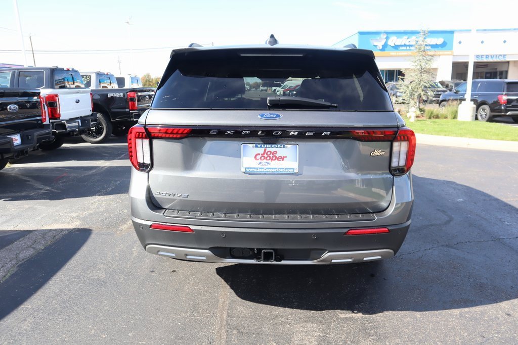 New 2025 Ford Explorer Active w/ Active Comfort Package image 23