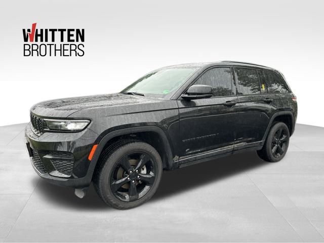 Used 2023 Jeep Grand Cherokee Altitude video 1