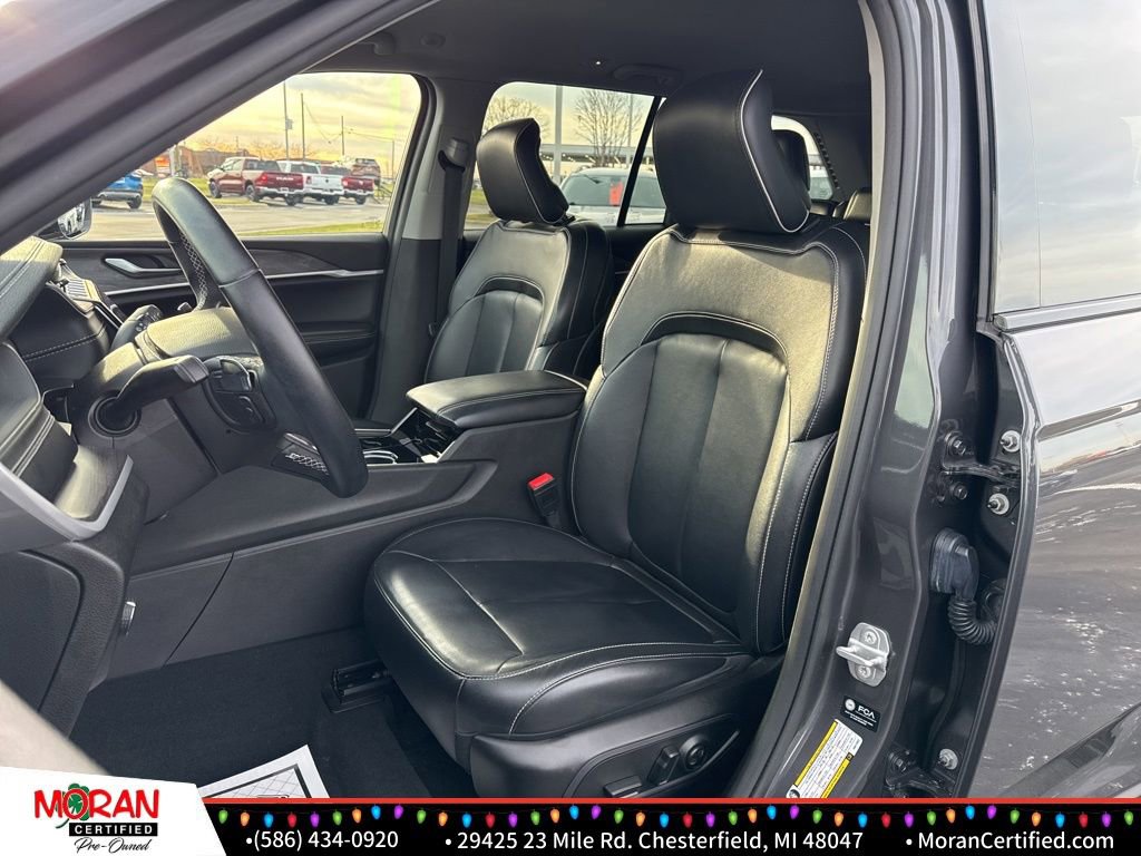 Used 2022 Jeep Grand Cherokee Limited w/ Trailer Tow Prep Group (B) image 14