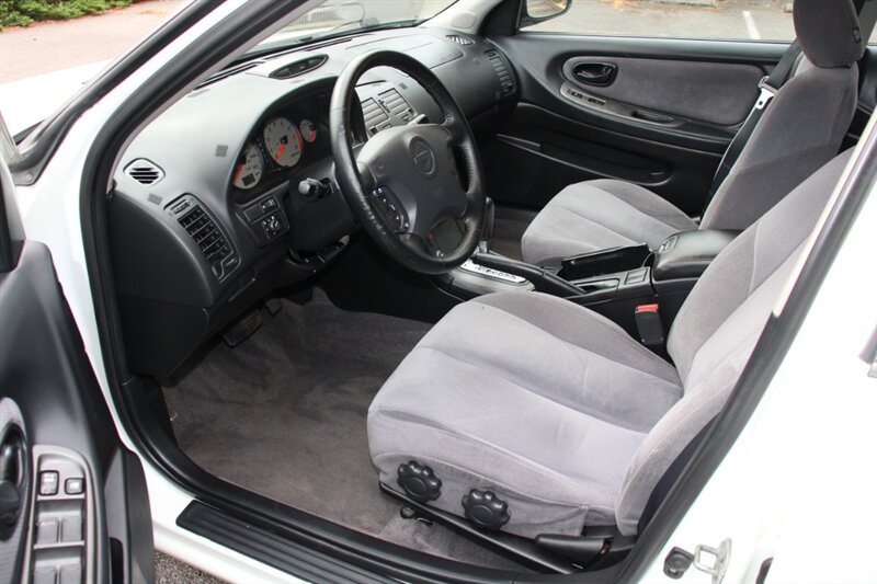 Used 2001 Nissan Maxima SE FWD image 5