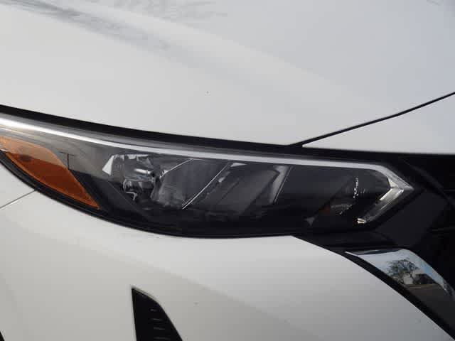 Used 2025 Nissan Sentra SV FWD image 24