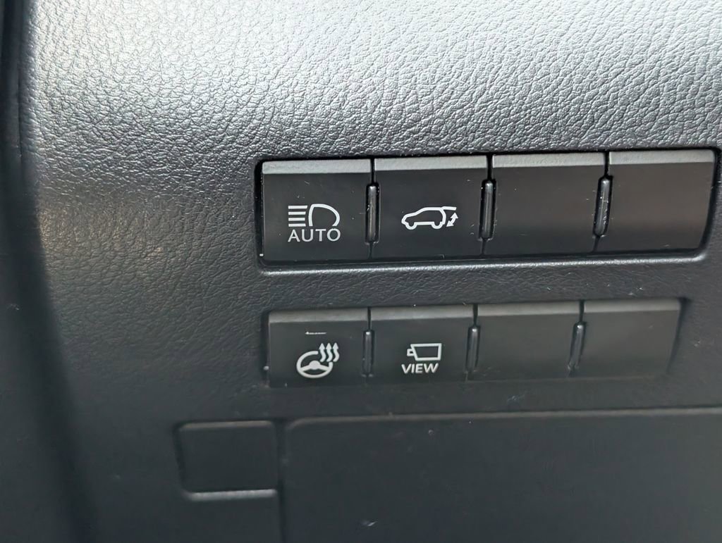 Used 2021 Lexus RX 350L FWD w/ Premium Package image 27