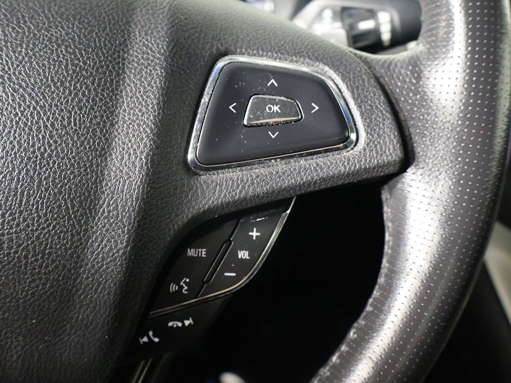 Used 2014 Lincoln MKZ image 39