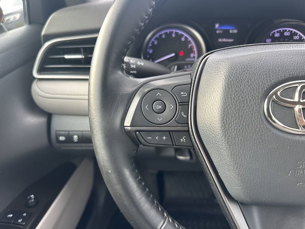 Used 2021 Toyota Camry SE image 14