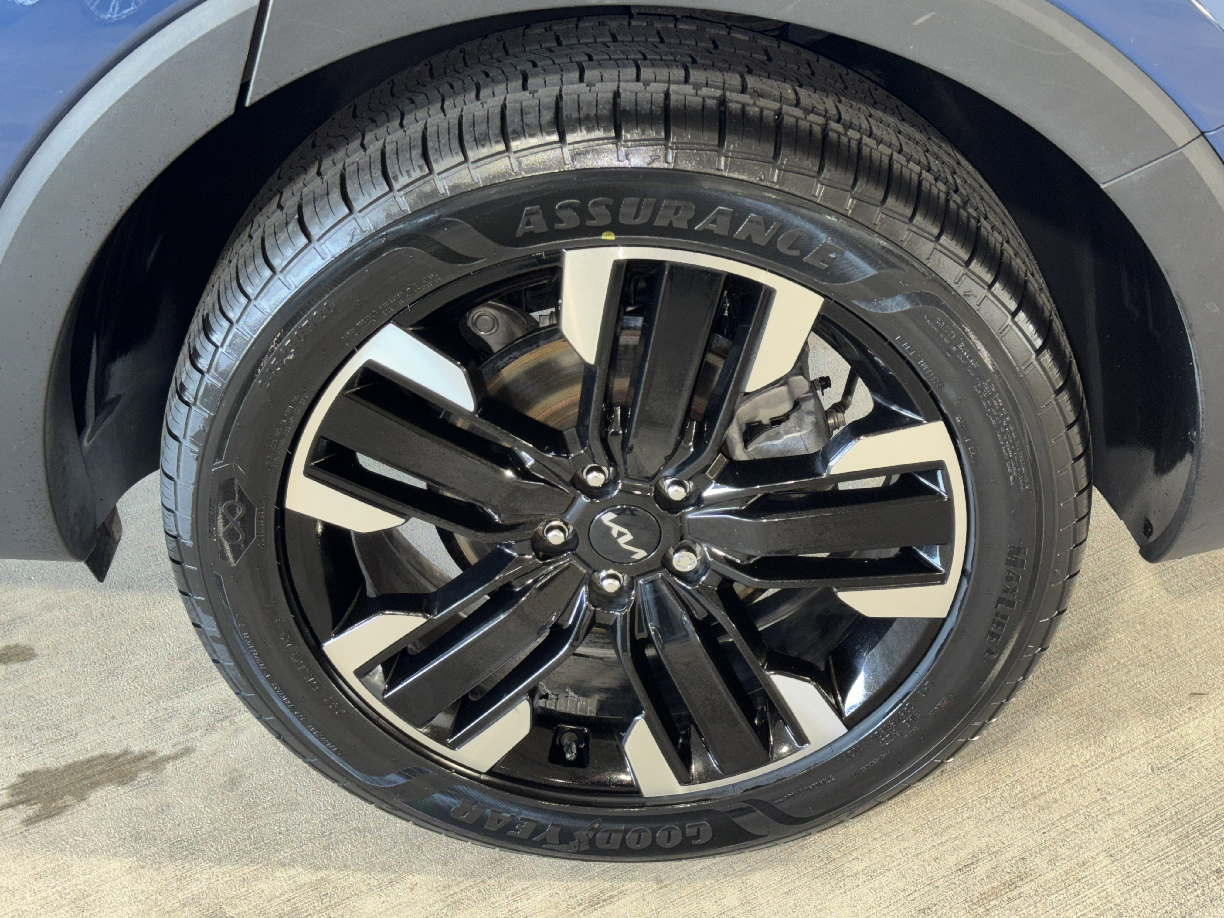 Used 2023 Kia Telluride SX Prestige image 37