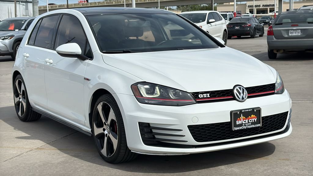 Used 2016 Volkswagen GTI SE w/ Lighting Package (SEL) FWD image 7