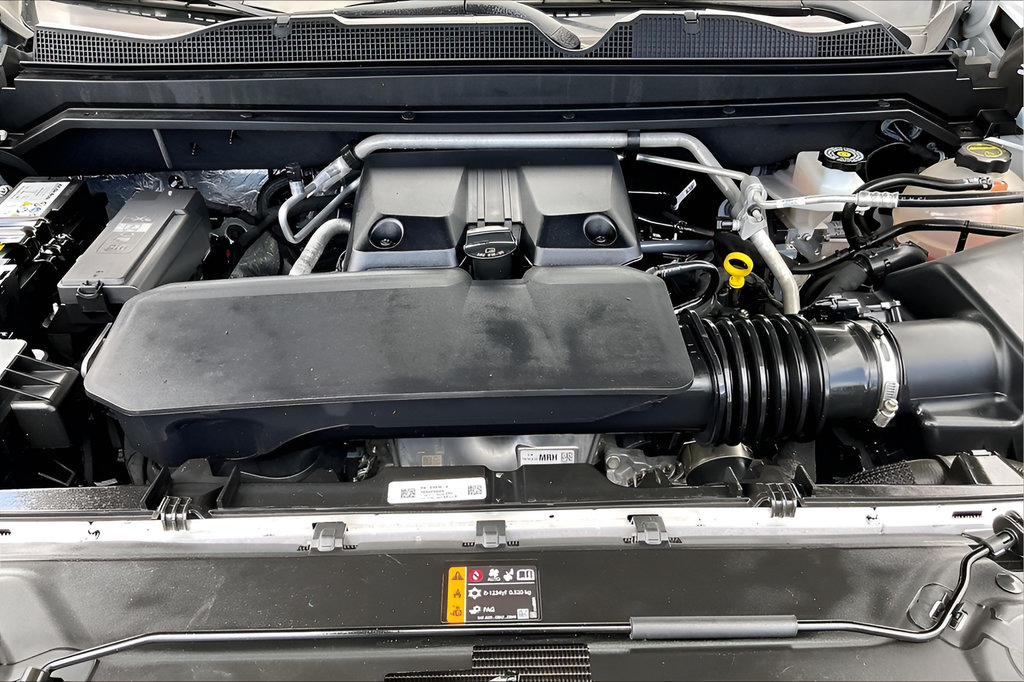 Used 2024 Chevrolet Colorado LT w/ LT Convenience Package III RWD image 27