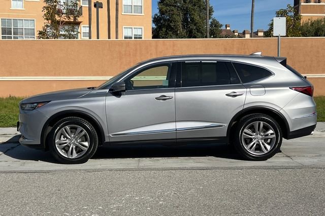 Used 2023 Acura MDX SH-AWD image 7