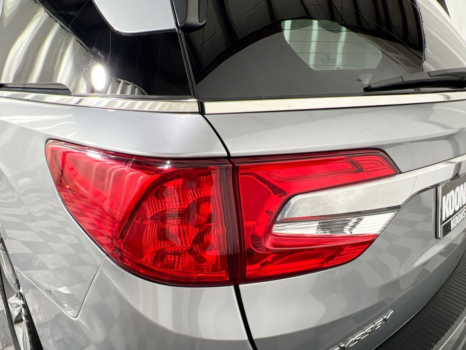 Used 2018 Honda Odyssey EX-L image 15