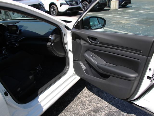 Certified 2025 Nissan Altima 2.5 S image 27